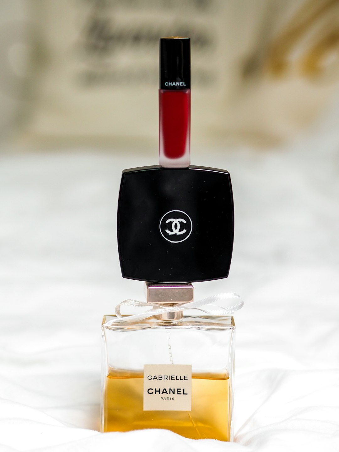 Cómo almacenar tus perfumes correctamente para mantener su calidad y prolongar su vida útil