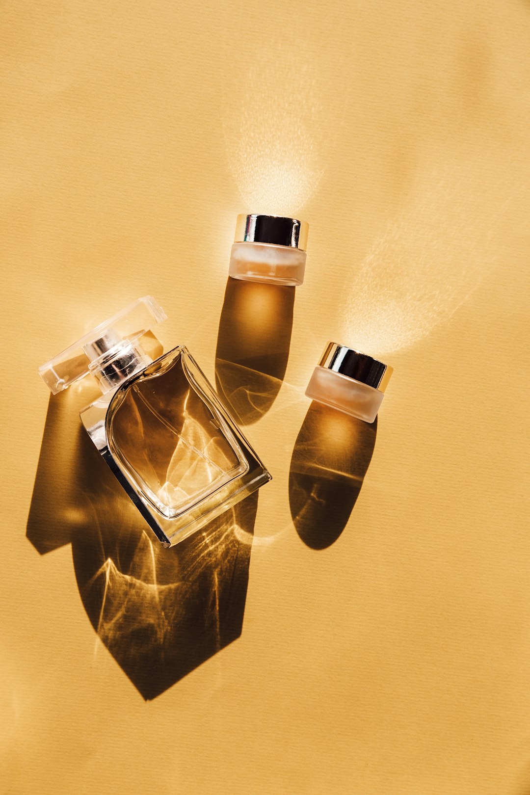 Encuentra el Perfume Ideal para Cada Estación del Año